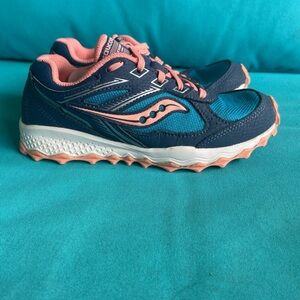 Saucony Kids Sneakers in Blue and Pink